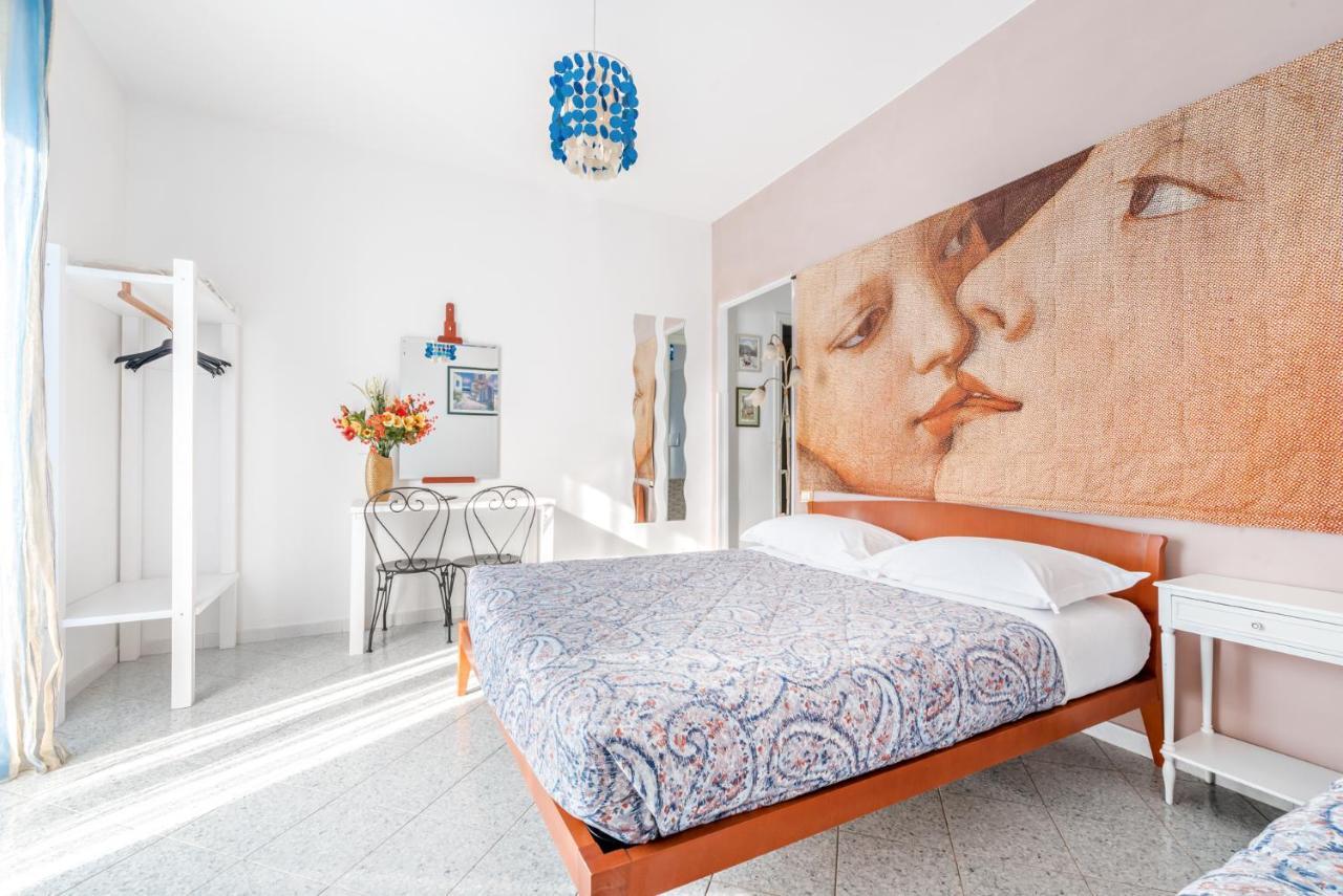 Lia Rooms 2 La Spezia Eksteriør bilde
