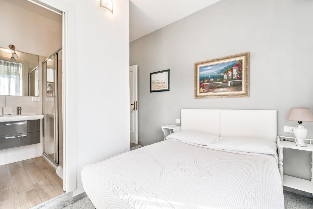 Lia Rooms 2 La Spezia Eksteriør bilde